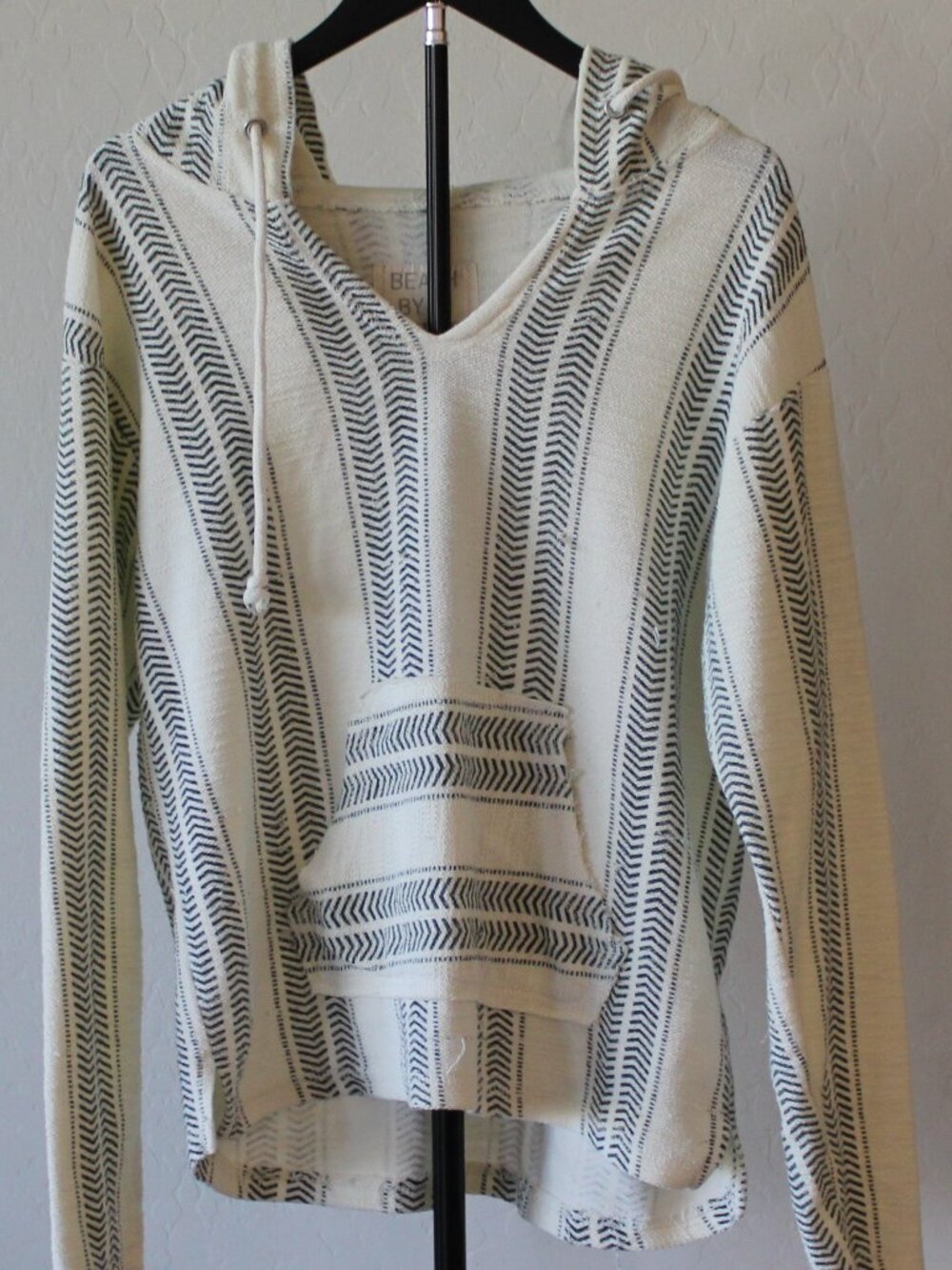 Beach Lunch Lounge Baja Hoodie – Cream & Black Striped Pullover – Size L